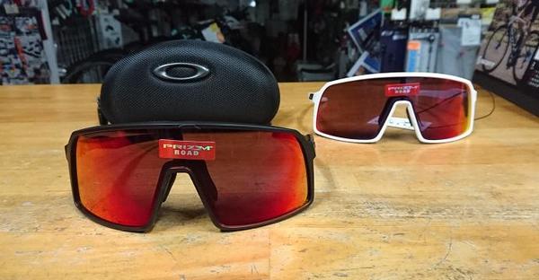 Oakley SUTRO(A)